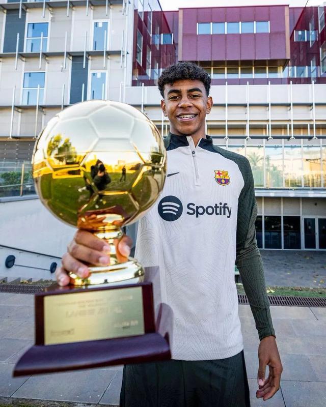 久保建英：我不太可能在冬窗转会，这是不必要的风险（久保建英：冬窗离队几率很低，不必冒险转会）