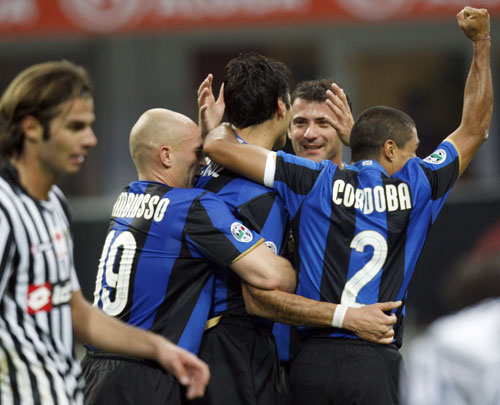 韩K联半场：奥利维拉、李昌龙破门，安养暂2-0大邱（半场战报：安养暂2-0领先大邱，奥利维拉与李昌龙建功）